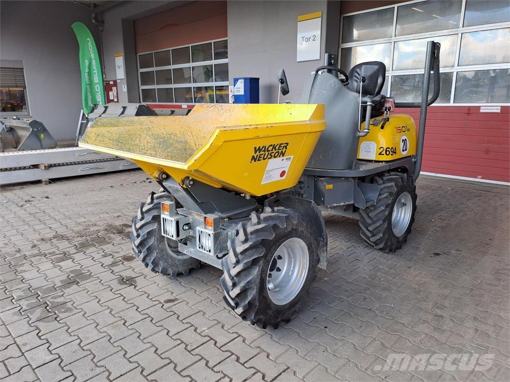 Wacker Neuson 1501 عربات نقل قلابة للمواقع