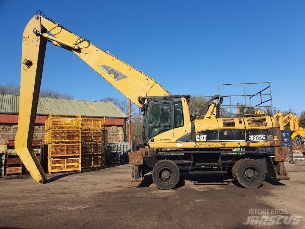 CAT M 325 C MH مناولات المخلفات / مناولات صناعية