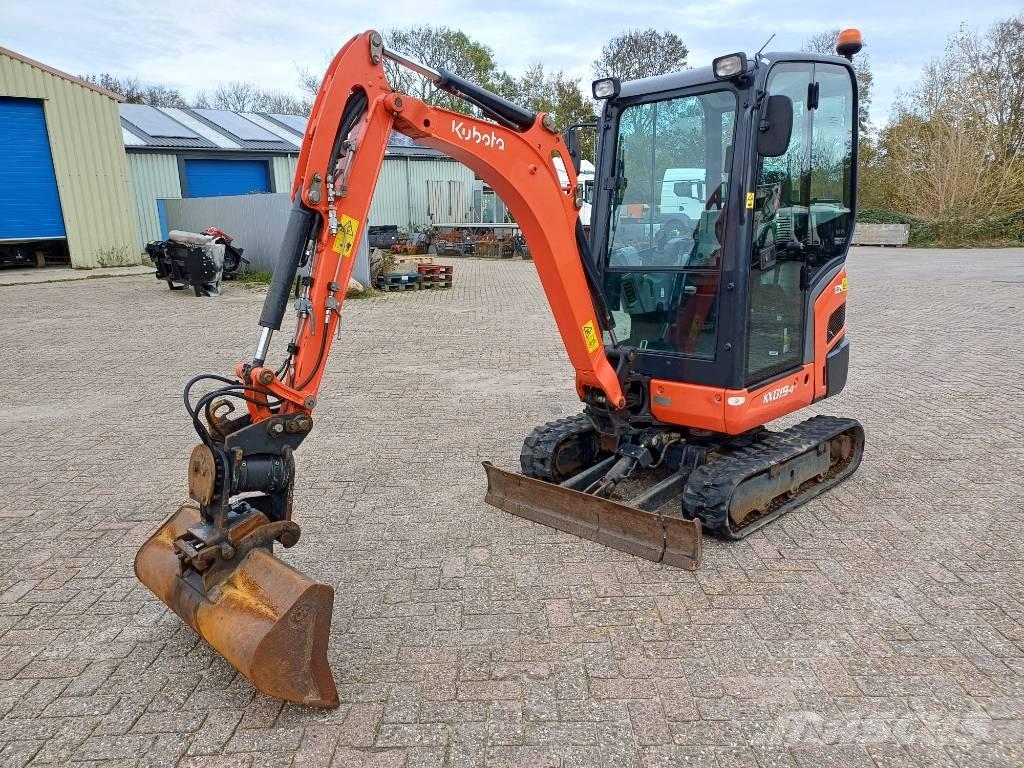 Kubota KX 019-4 حفارات صغيرة أقل من 7 طن (حفارات صغيرة)