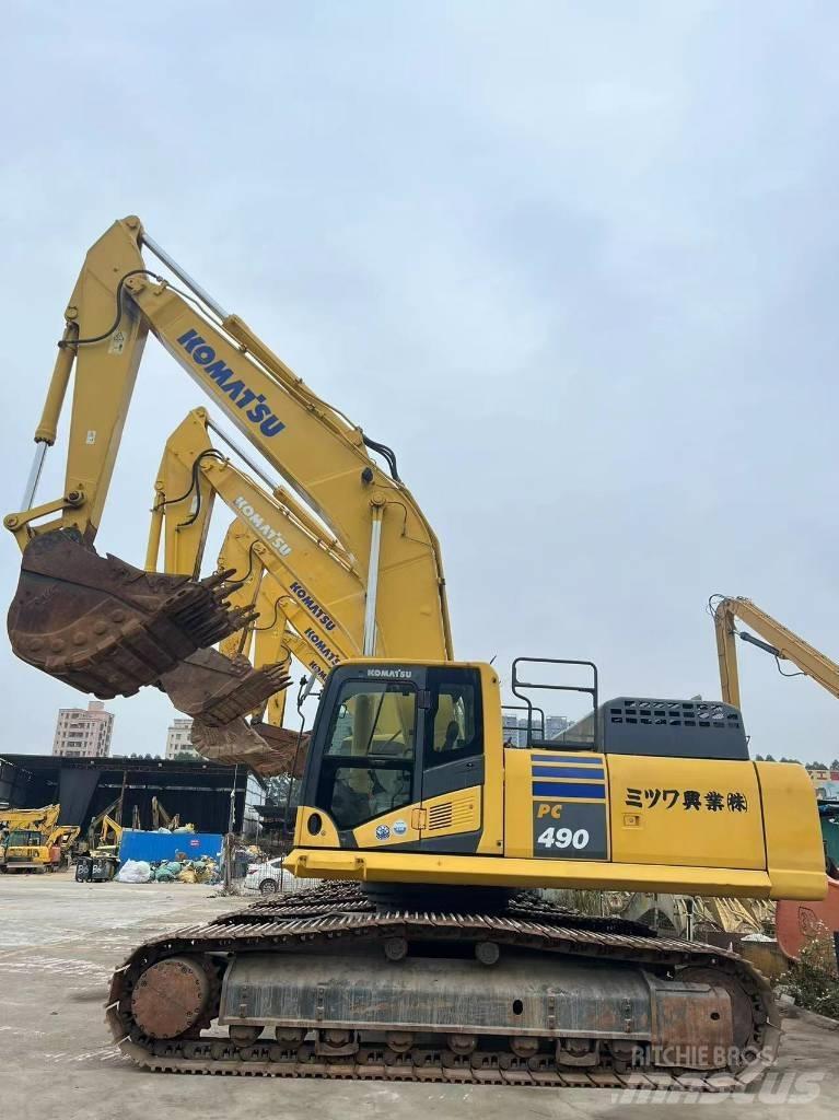 Komatsu PC490-10 حفارات زحافة