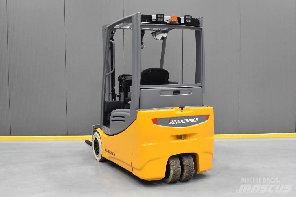 Jungheinrich EFG 216 شاحنات ذات رافعات شوكية تعمل بالكهرباء