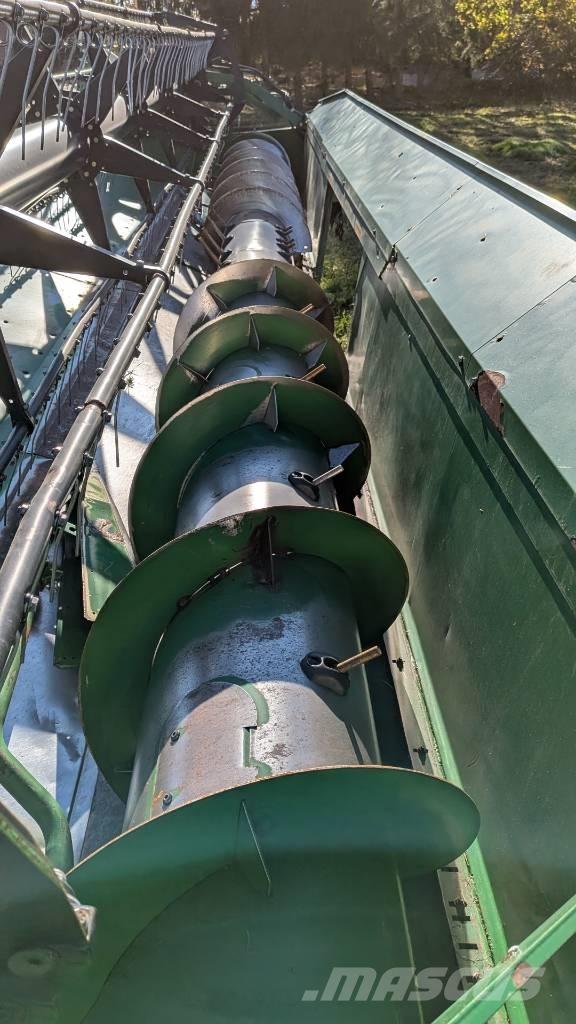 John Deere S 670 i حصادات