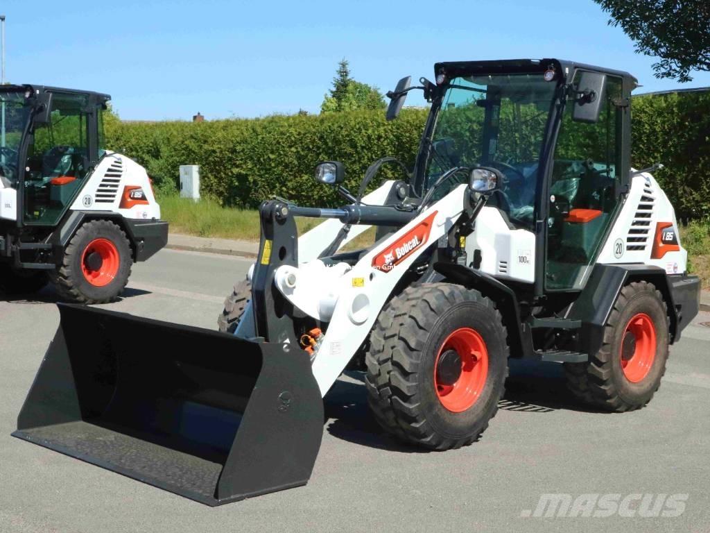 Bobcat L 85 لوادر بعجل