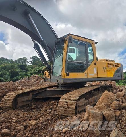 Volvo EC 290 B LC حفارات زحافة