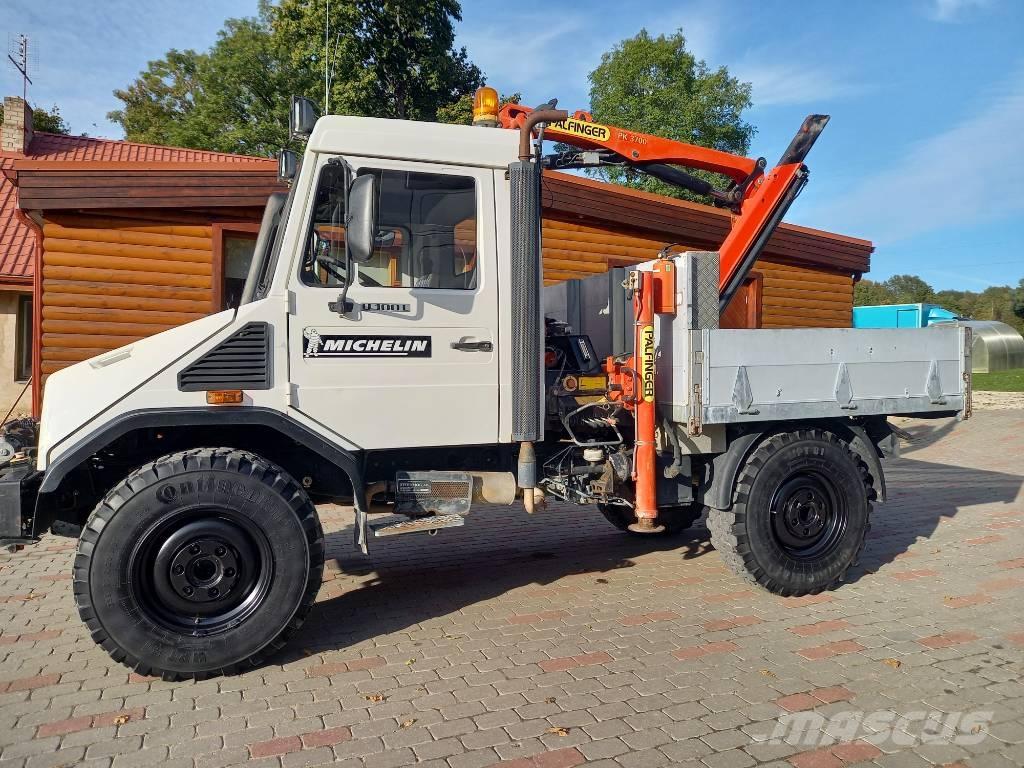 Unimog UNIMOG 4X4 شاحنات الرافعات