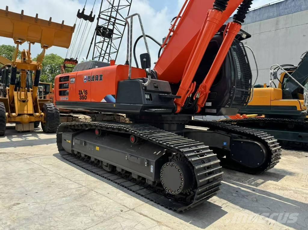 Hitachi ZX 350 H حفارات زحافة