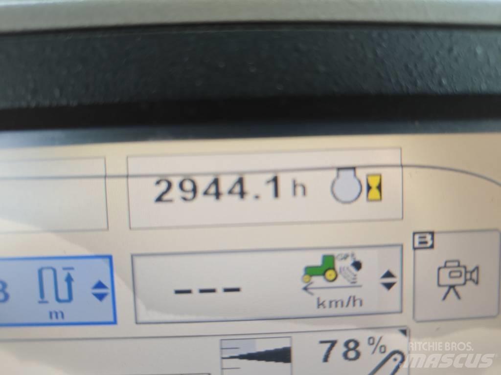 John Deere 8360 R الجرارات