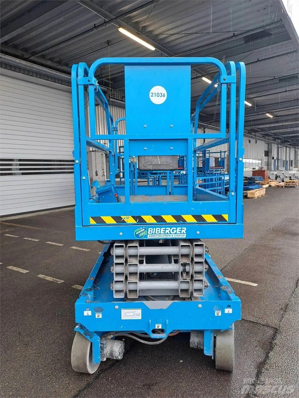 Genie GS 2646 رافعات مقصية الشكل