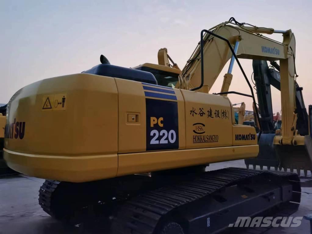 Komatsu PC 220-7 حفارات زحافة