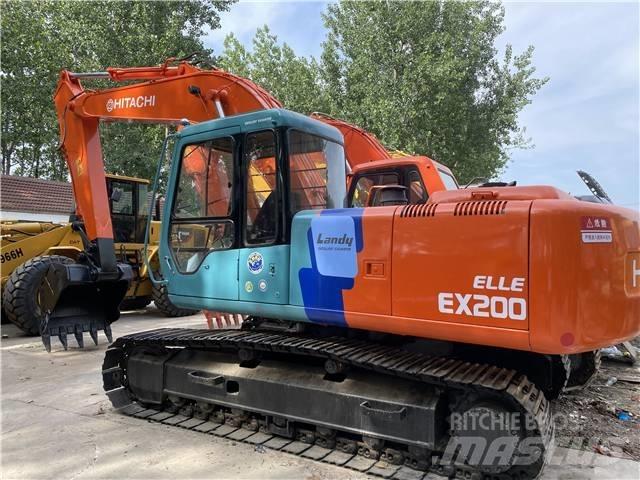 Hitachi EX200-3 حفارات زحافة