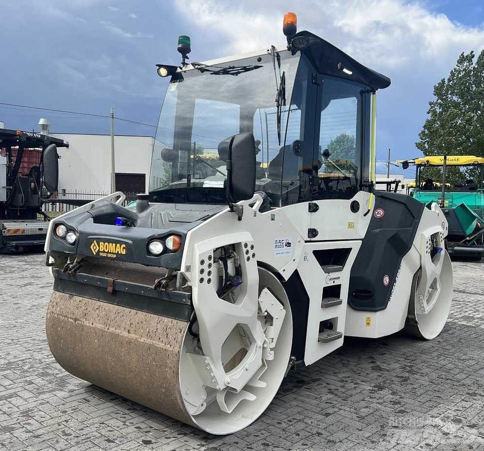 Bomag BW 161 AD-5 مداحل ثنائية الاسطوانة