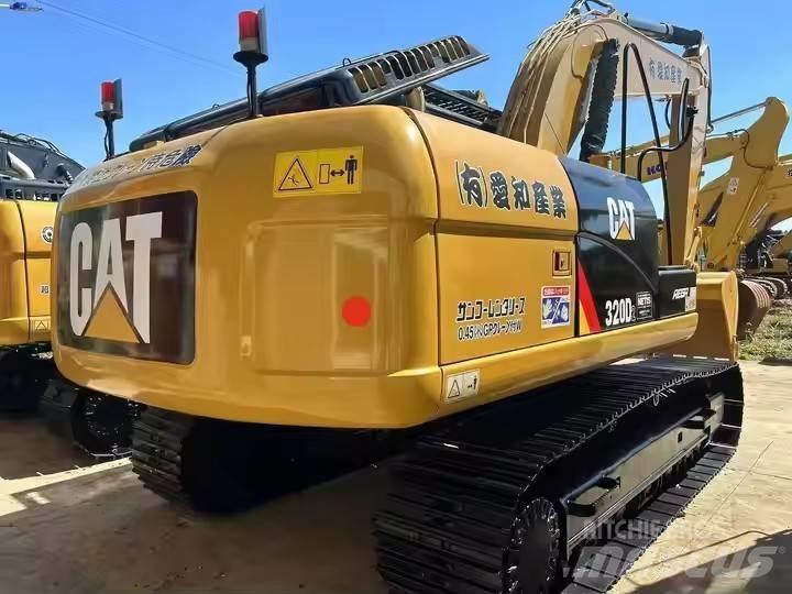 CAT CAT320D2 حفارات وسط 7 طن - 12 طن