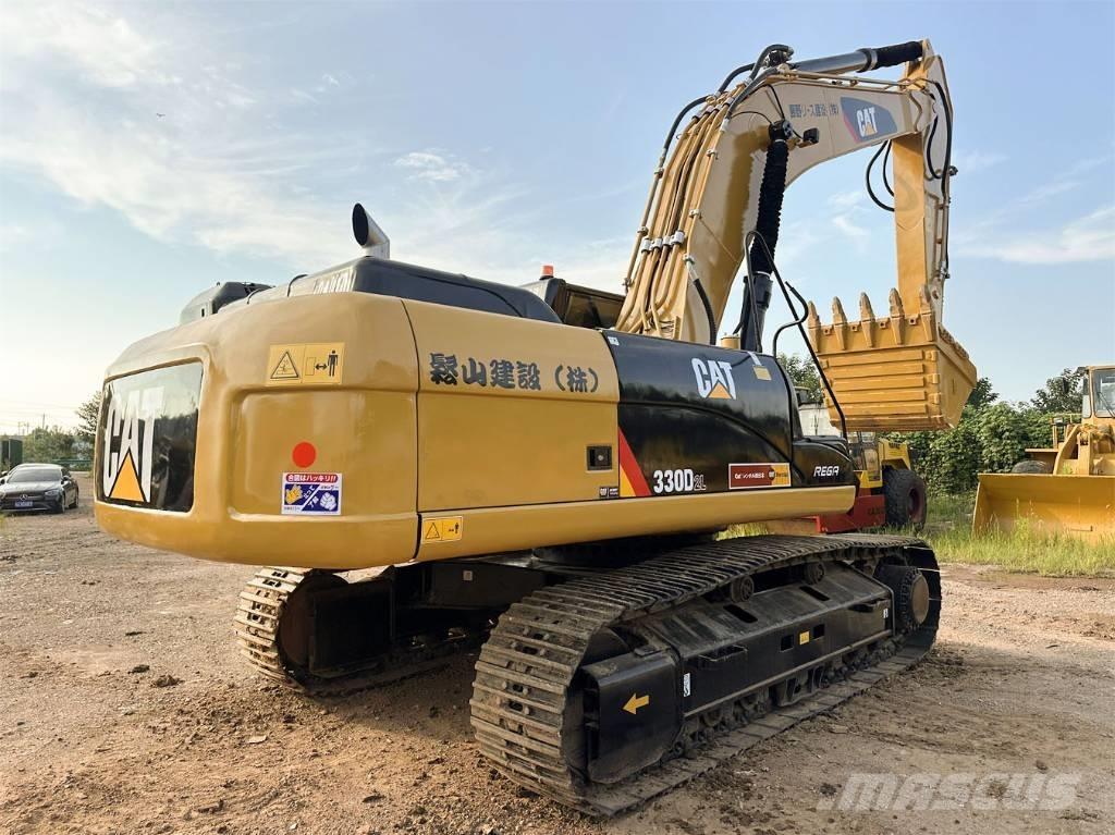CAT 330 D L حفارات زحافة