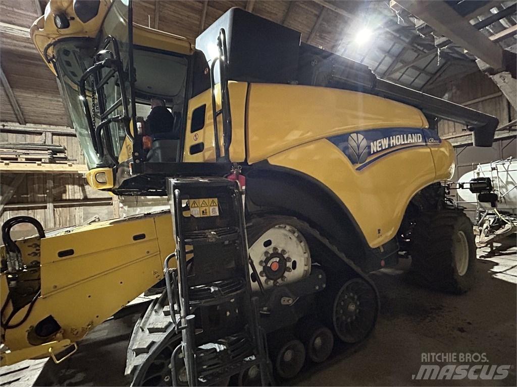 New Holland CR 9090 حصادات