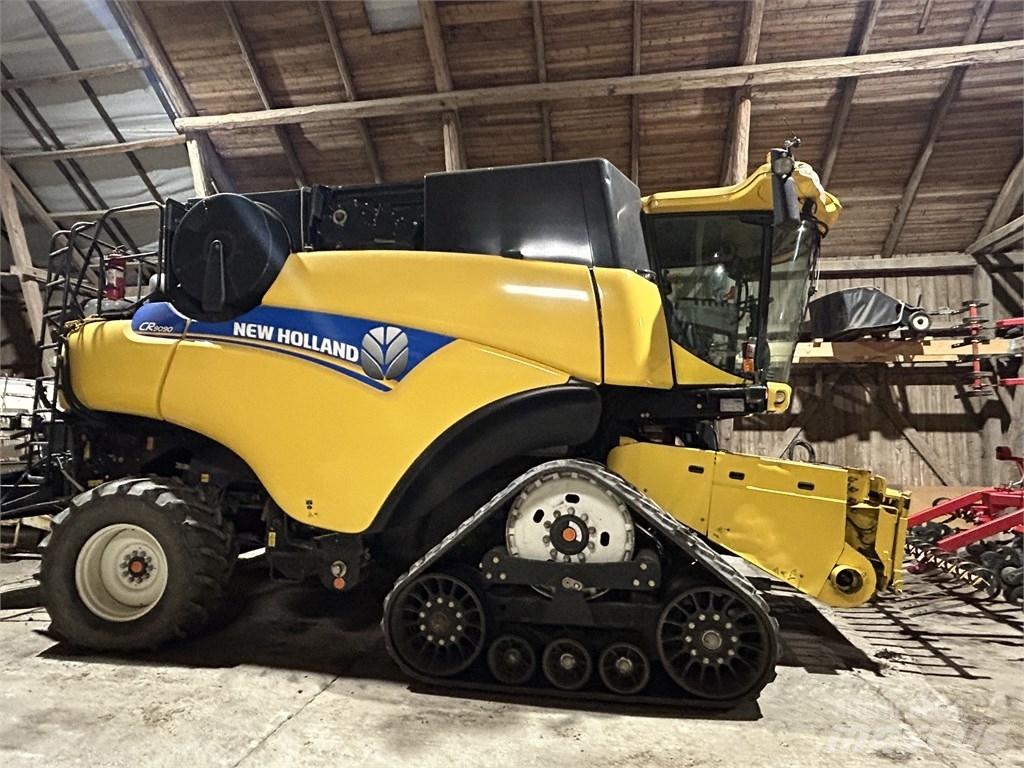 New Holland CR 9090 حصادات