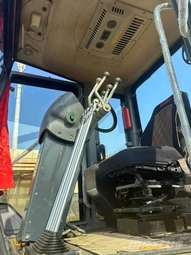 XCMG GR 2153 معدات تمهيد الطرق