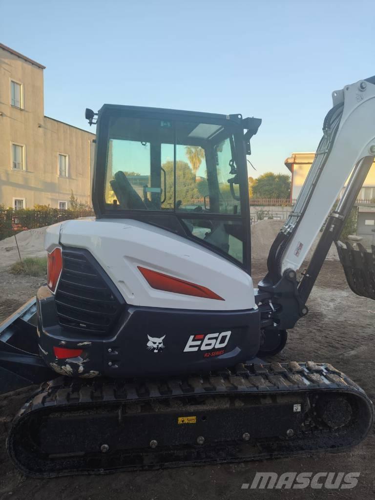 Bobcat E60 حفارات صغيرة أقل من 7 طن (حفارات صغيرة)