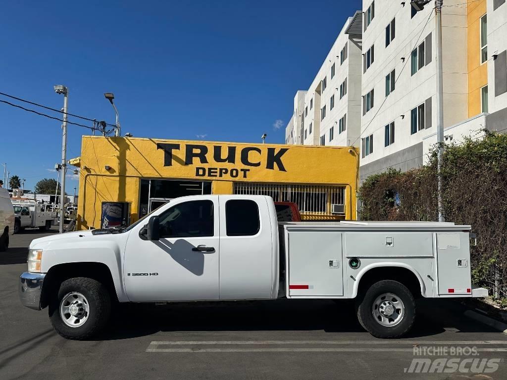 Chevrolet 2500 HD شاحنات خفيفة/مفصلية الجوانب