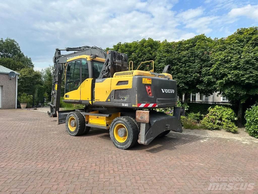 Volvo EW160 D حفارات بعجل