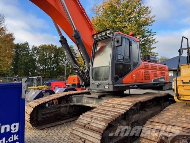Doosan DX 530 LC-5 حفارات زحافة