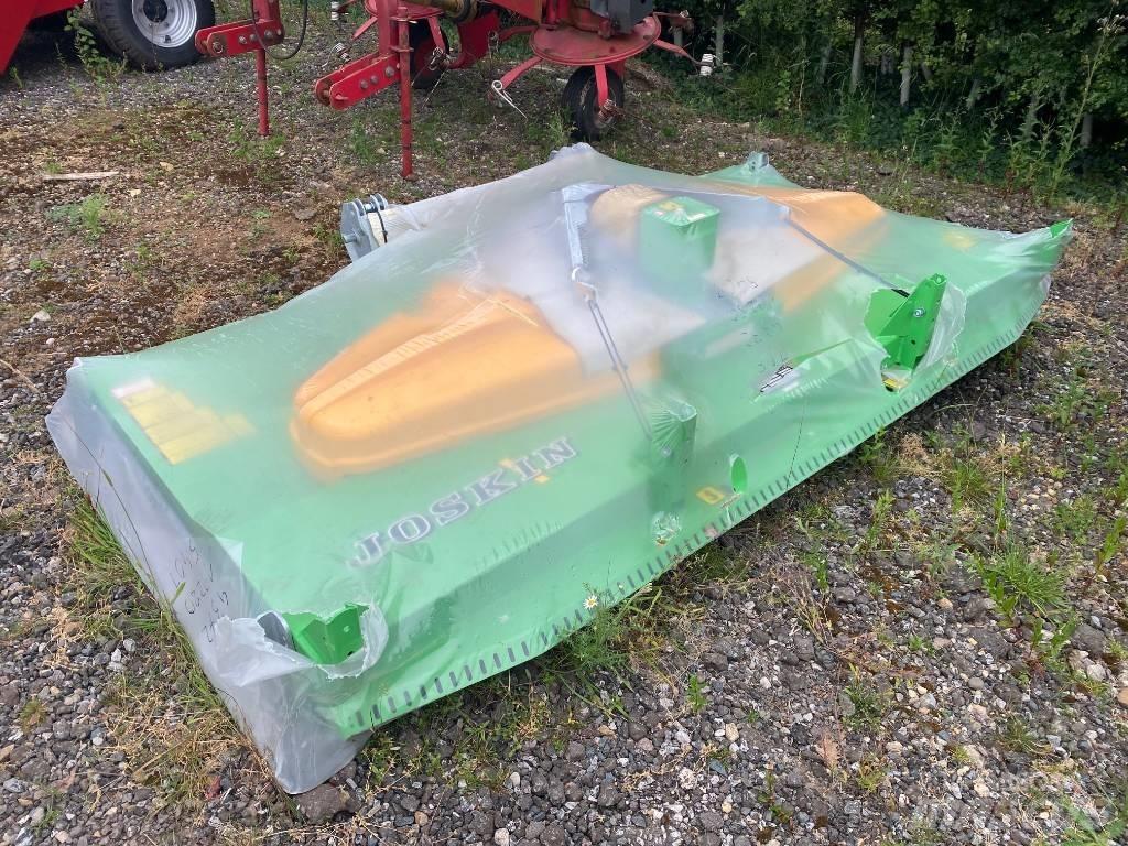 Joskin TR 270 C3 جزازات وأغطية المراعي