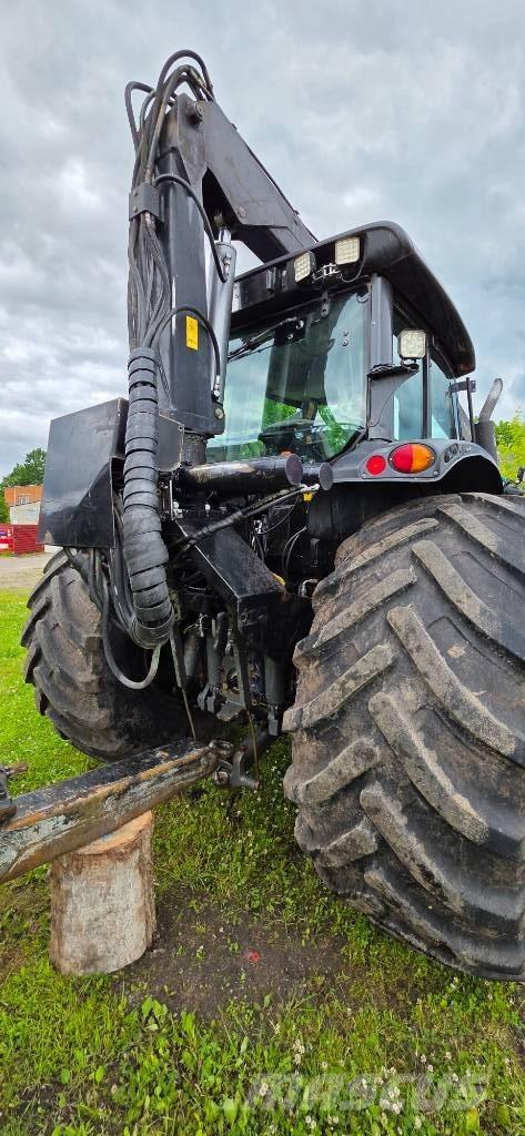 Valtra N 101 HT ساحبات الأشجار