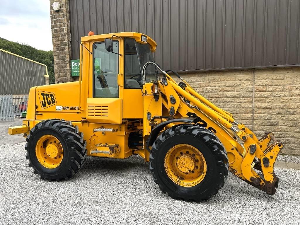 JCB 412S معدات مناولة لأغراض الزراعة