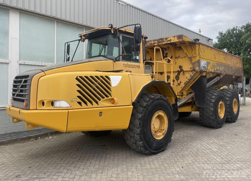 Volvo A 35 D    2005   CE ساحبات مفصلية