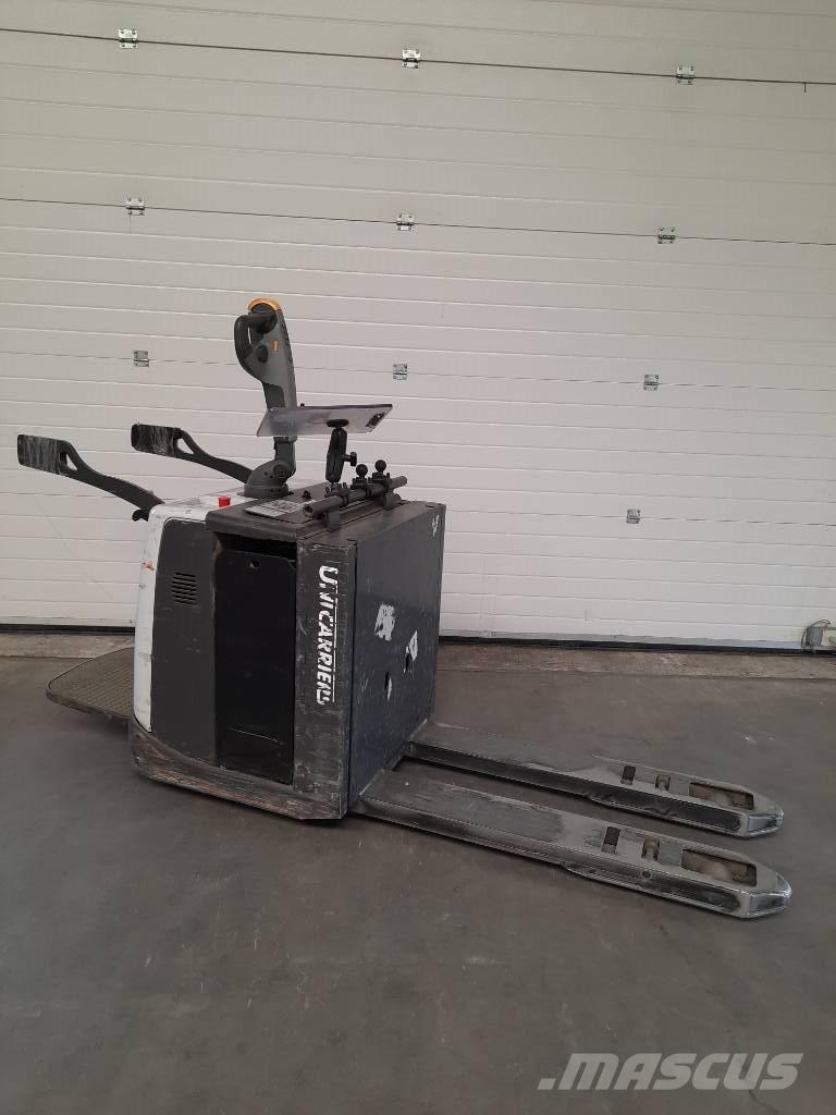 UniCarriers PMR200 رافعة منخفضة المستوى ذات منصة