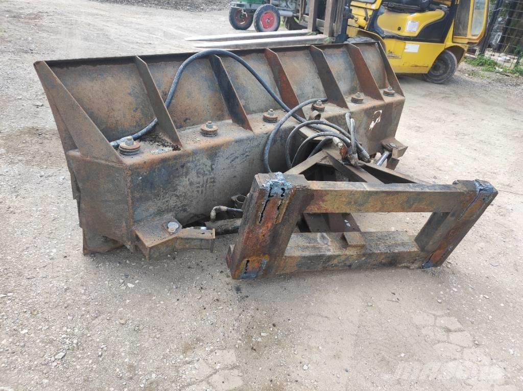 Riko T240 معدات العناية بالأرض - غير ذلك