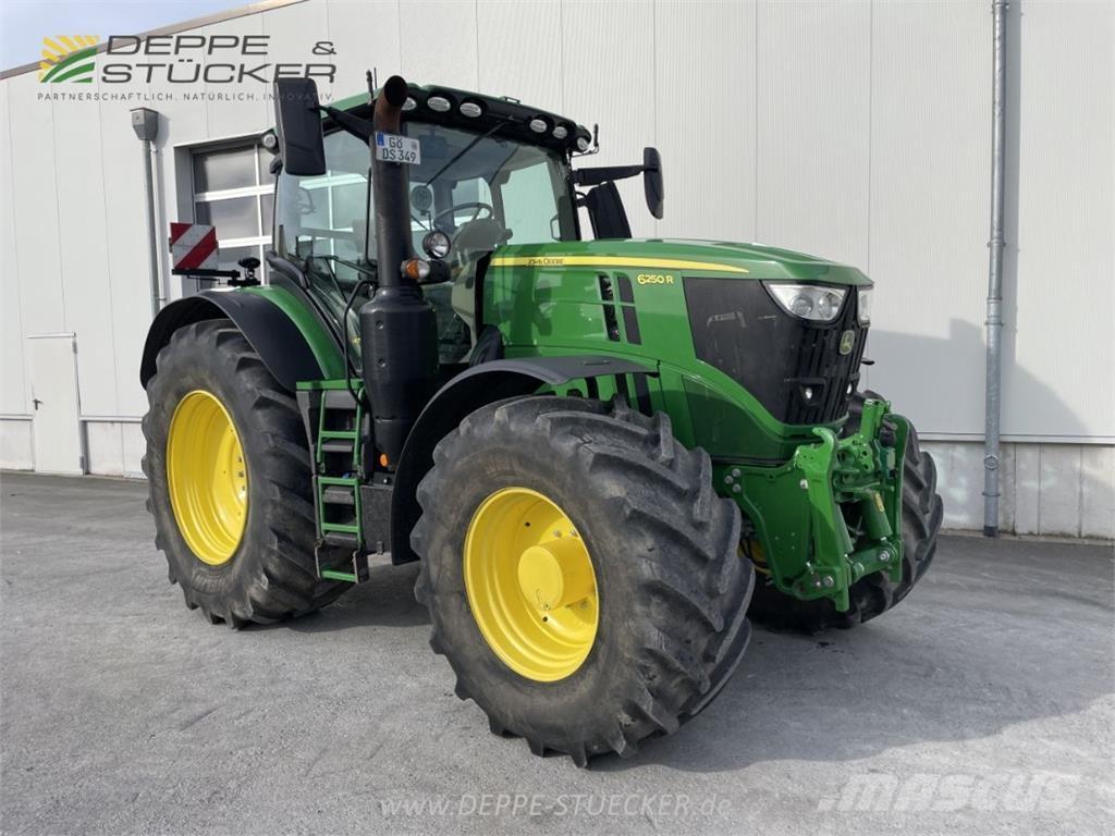 John Deere 6250R الجرارات