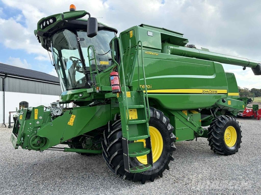 John Deere T 670 i حصادات