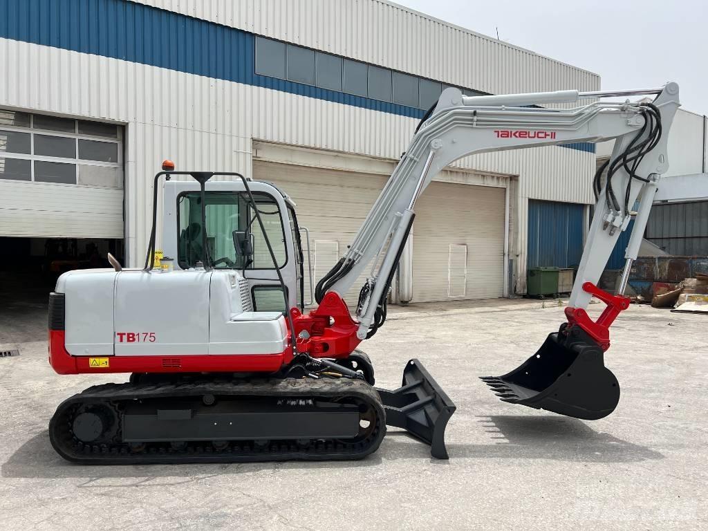 Takeuchi TB175 حفارات وسط 7 طن - 12 طن