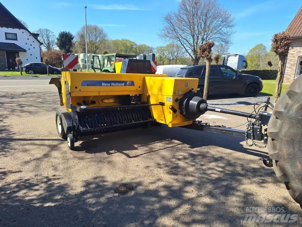 New Holland BC 5060 محزمات مربعة