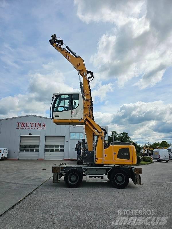 Liebherr LH 22 M مناولات المخلفات / مناولات صناعية