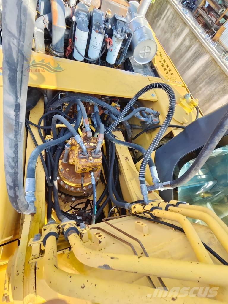 Komatsu PC 400-7 حفارات زحافة
