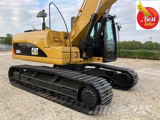 CAT 320 D L حفارات زحافة