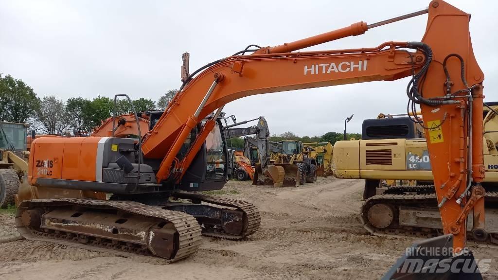 Hitachi ZX 210 LC-3 حفارات زحافة