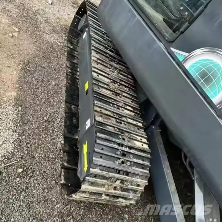 Kobelco SK 60 حفارات زحافة