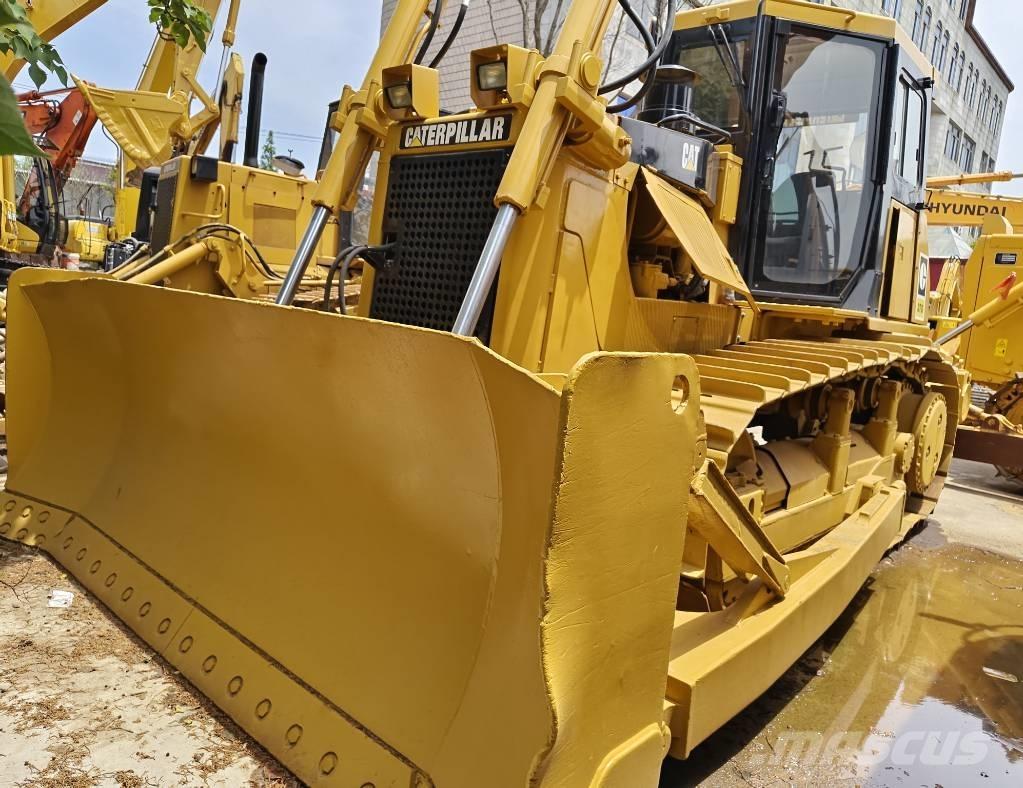 CAT D 7 G معدات تمهيد الطرق
