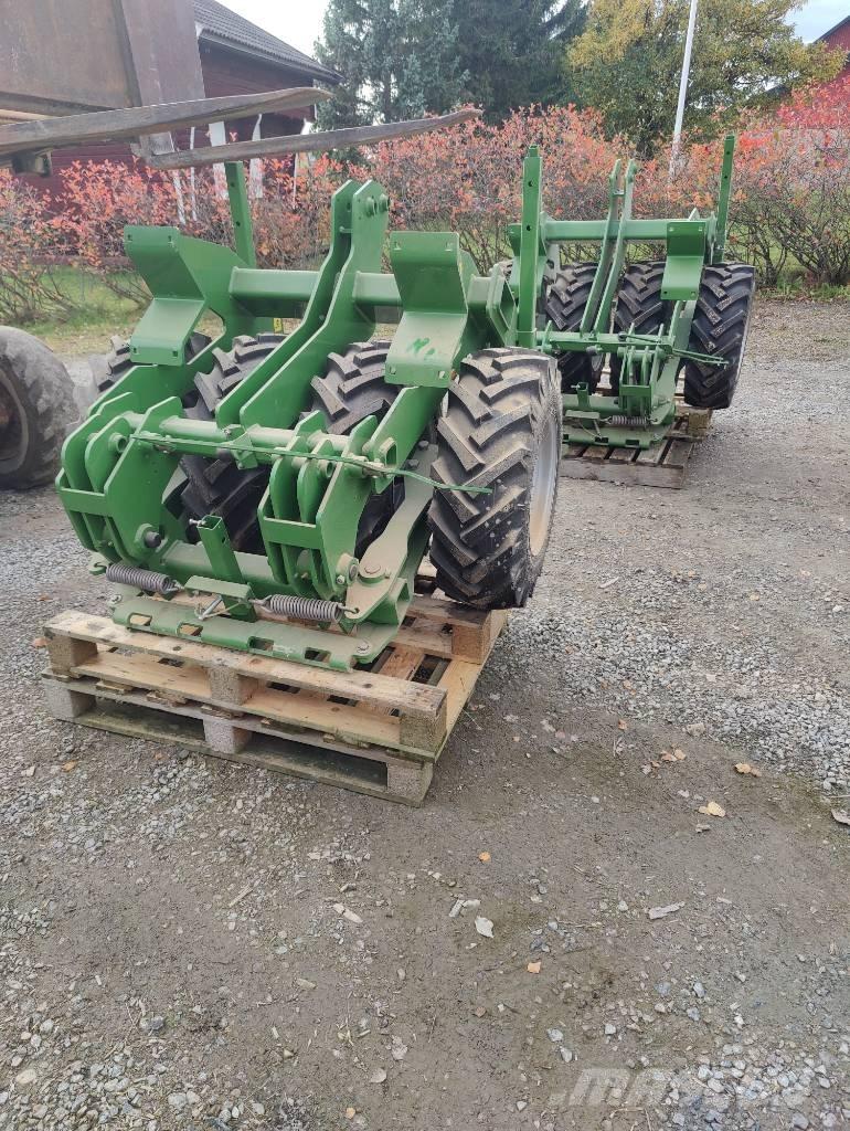 Amazone F-tender مثاقيب مدمجة