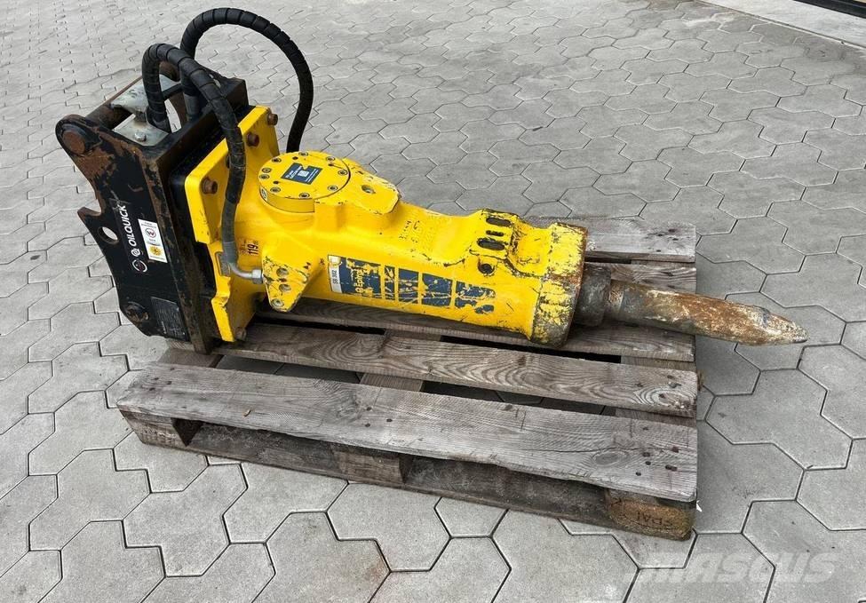 Epiroc SB302 سحق الدلاء