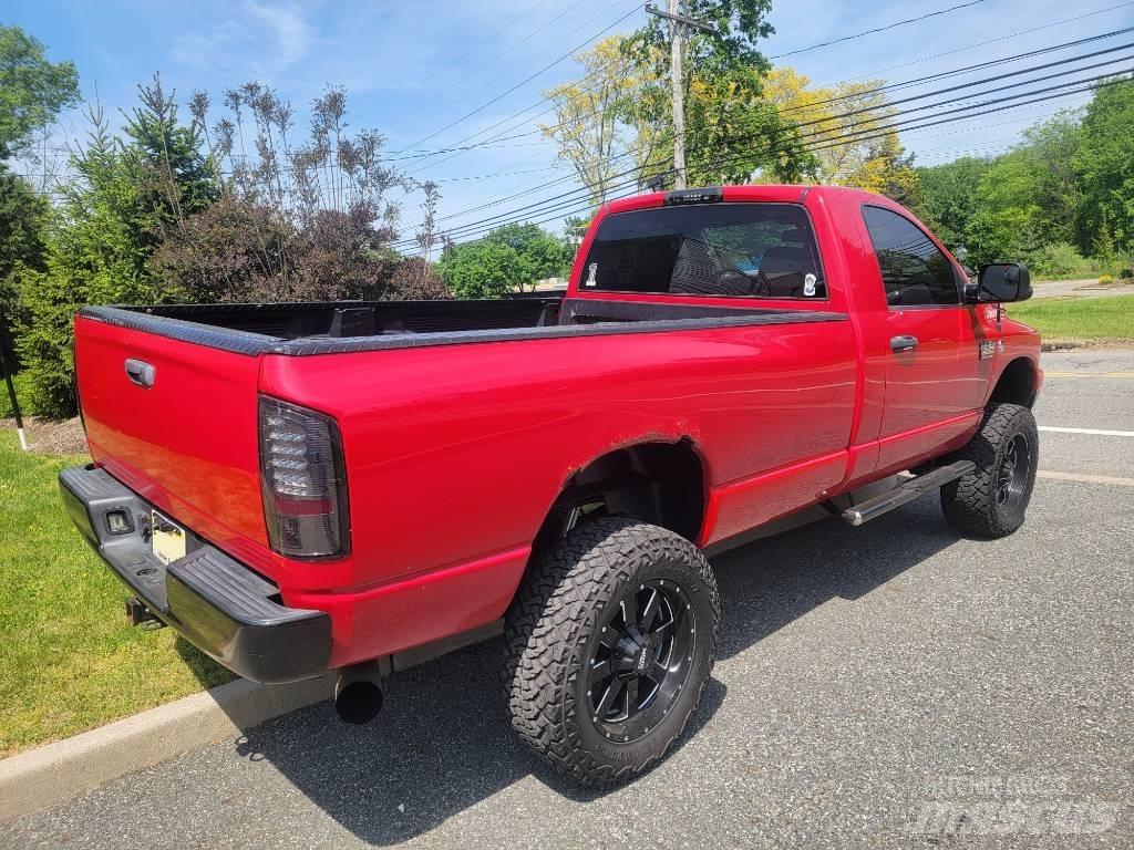 Dodge Ram 2500 شاحنات خفيفة/مفصلية الجوانب