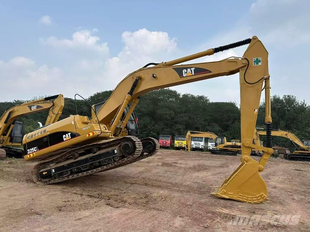CAT 325 CL حفارات زحافة