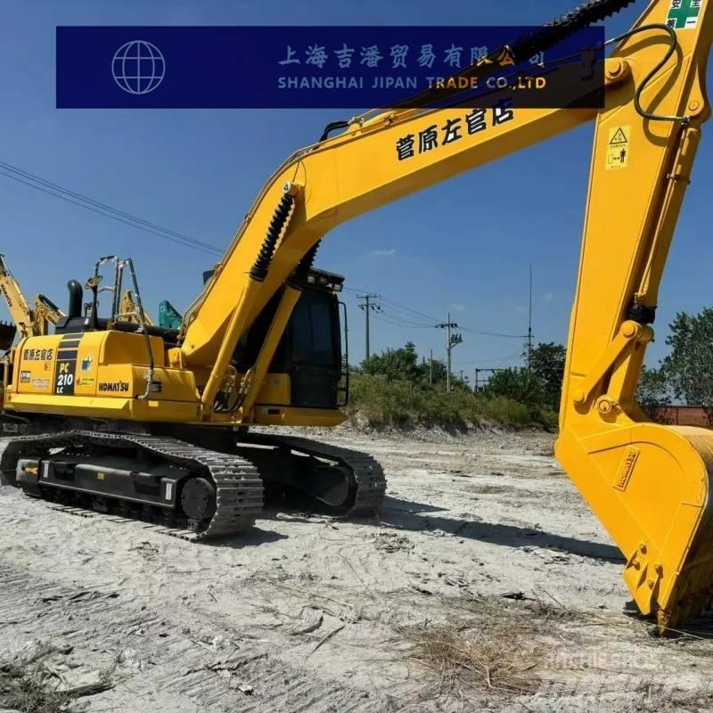 Komatsu PC 210 حفارات زحافة