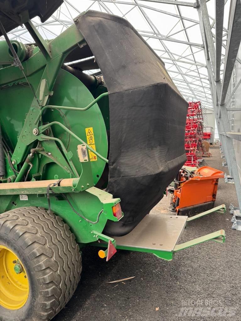 John Deere 960 محزمات مستديرة