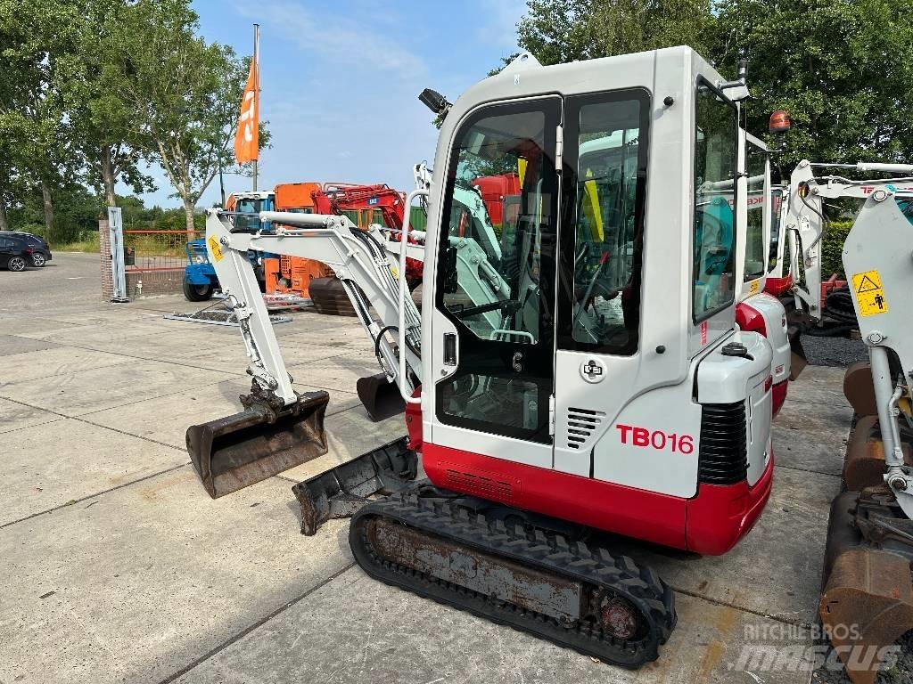 Takeuchi TB 016 R حفارات صغيرة أقل من 7 طن (حفارات صغيرة)