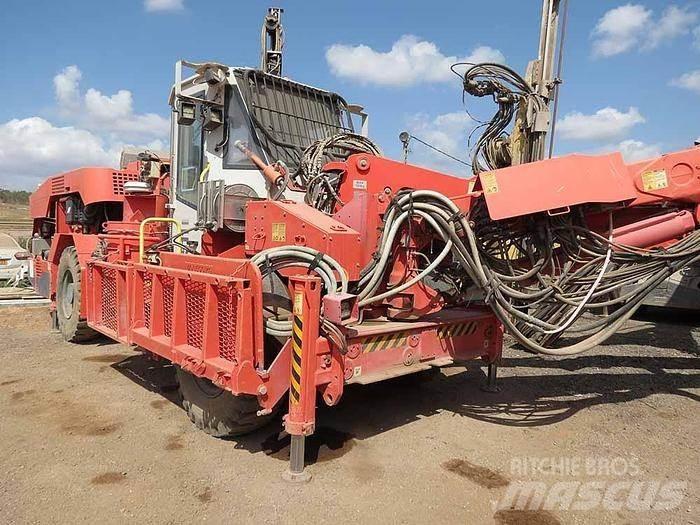 Sandvik DS511-C معدات الثقب السطحي