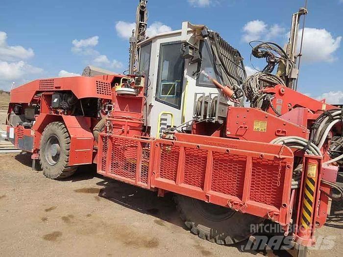 Sandvik DS511-C معدات الثقب السطحي