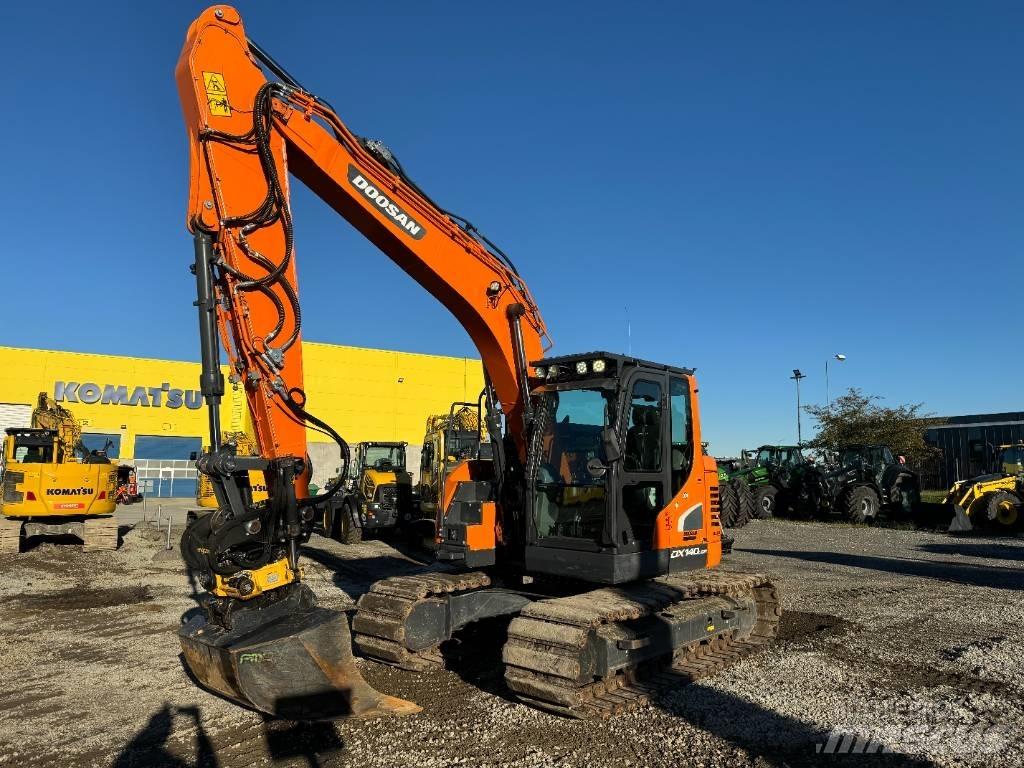 Doosan DX140LCR-5 حفارات زحافة